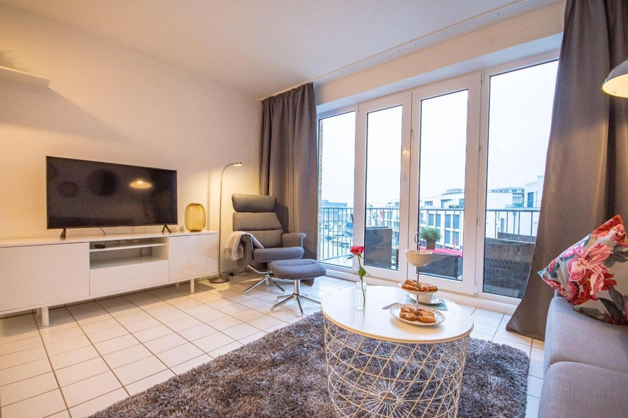 Marina-View Apartman Cuxhaven Kültér fotó